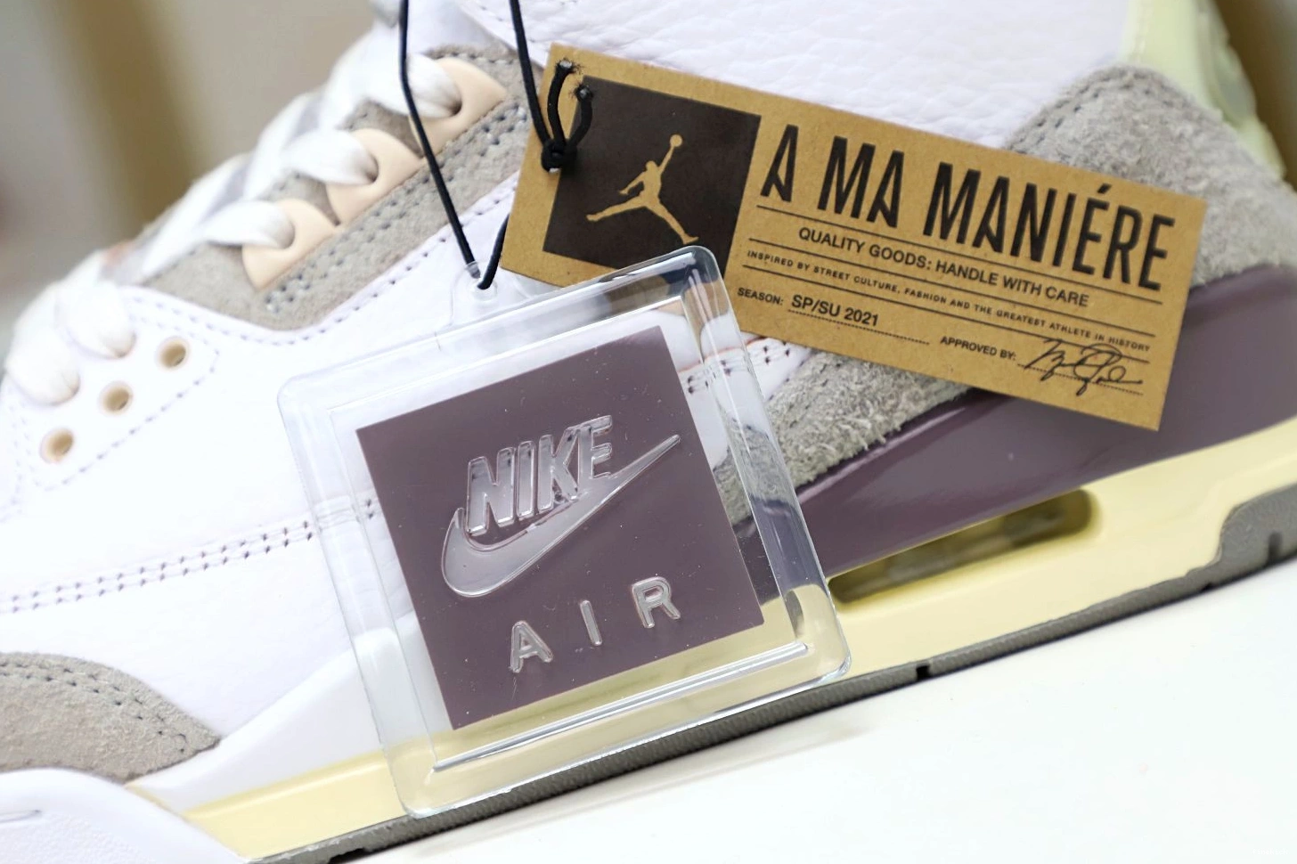 3 AIR JORDAN MANIÉRE X WMNS 0207